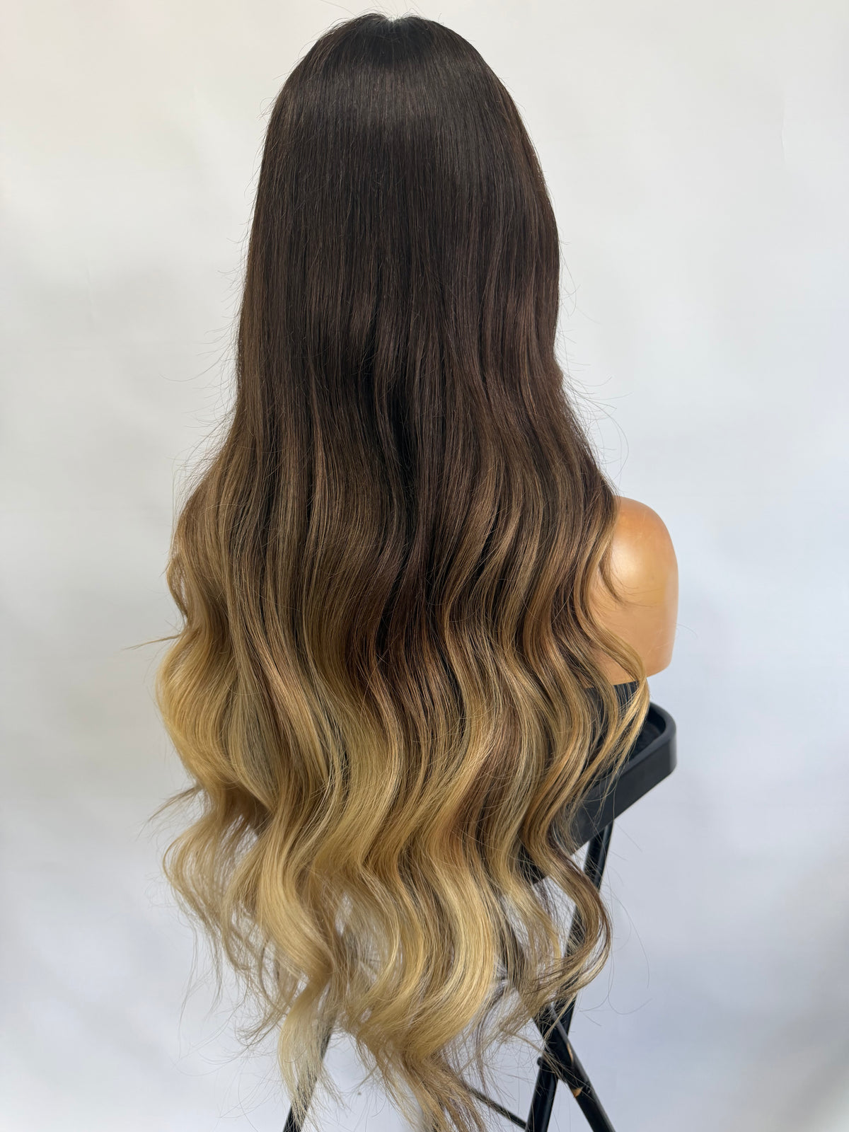 1068 – Natural Looking Human Hair Wigs