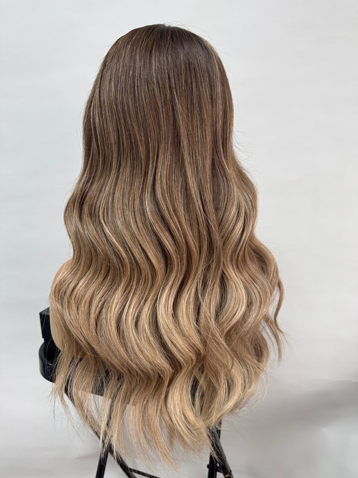 1087 – Natural Looking Human Hair Wigs