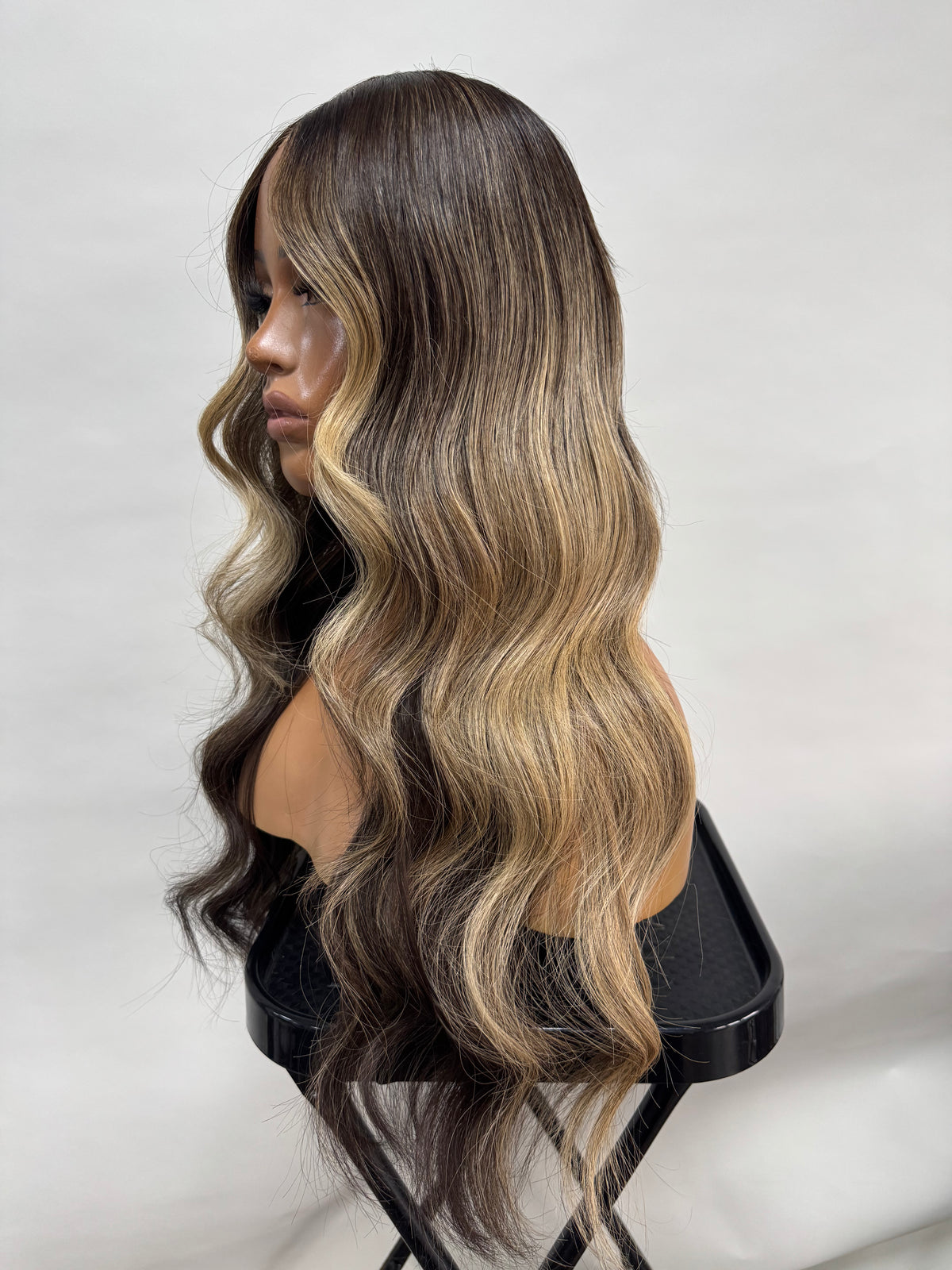 1089 – Natural Looking Human Hair Wigs