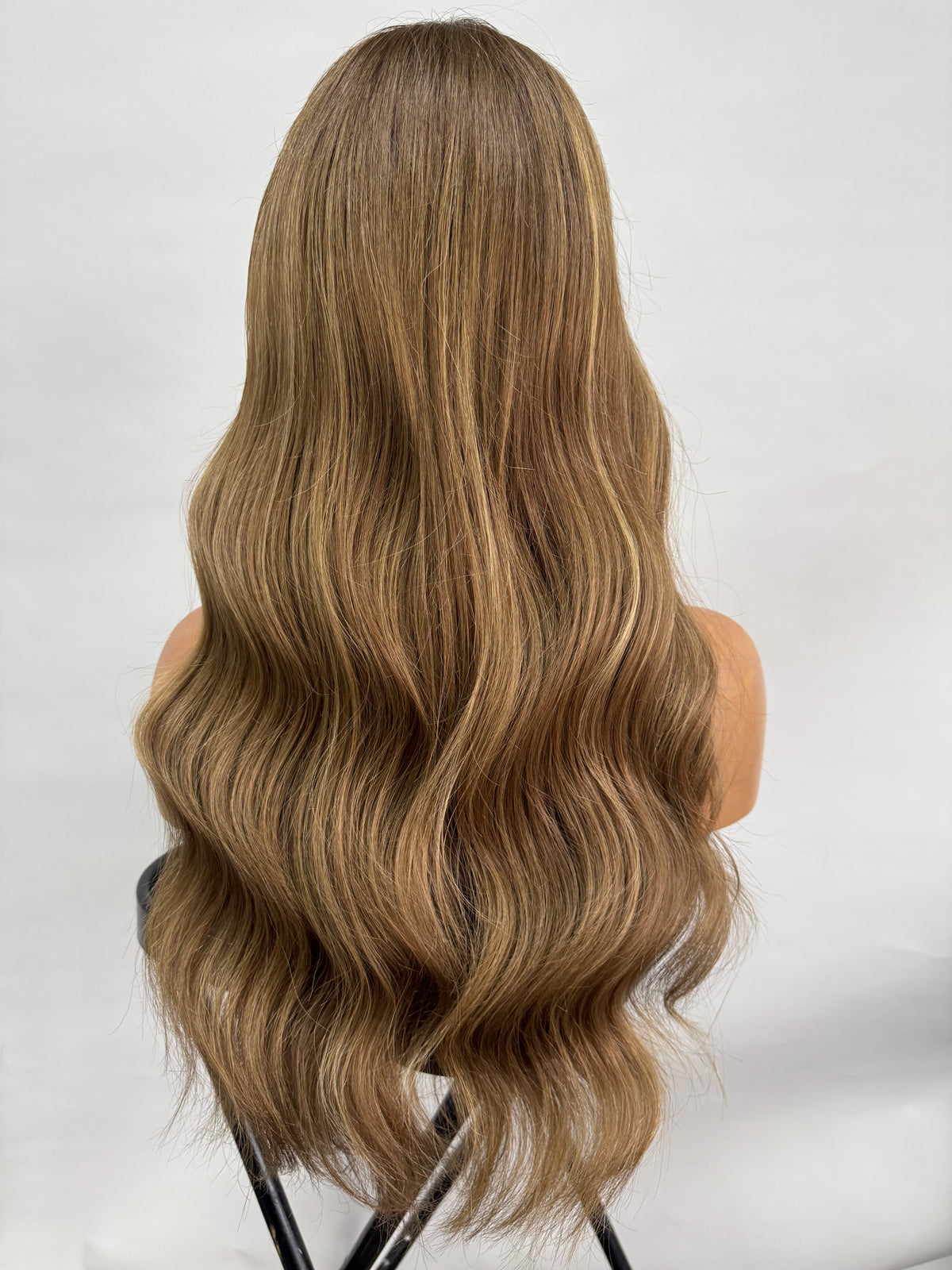1093 – Natural Looking Human Hair Wigs