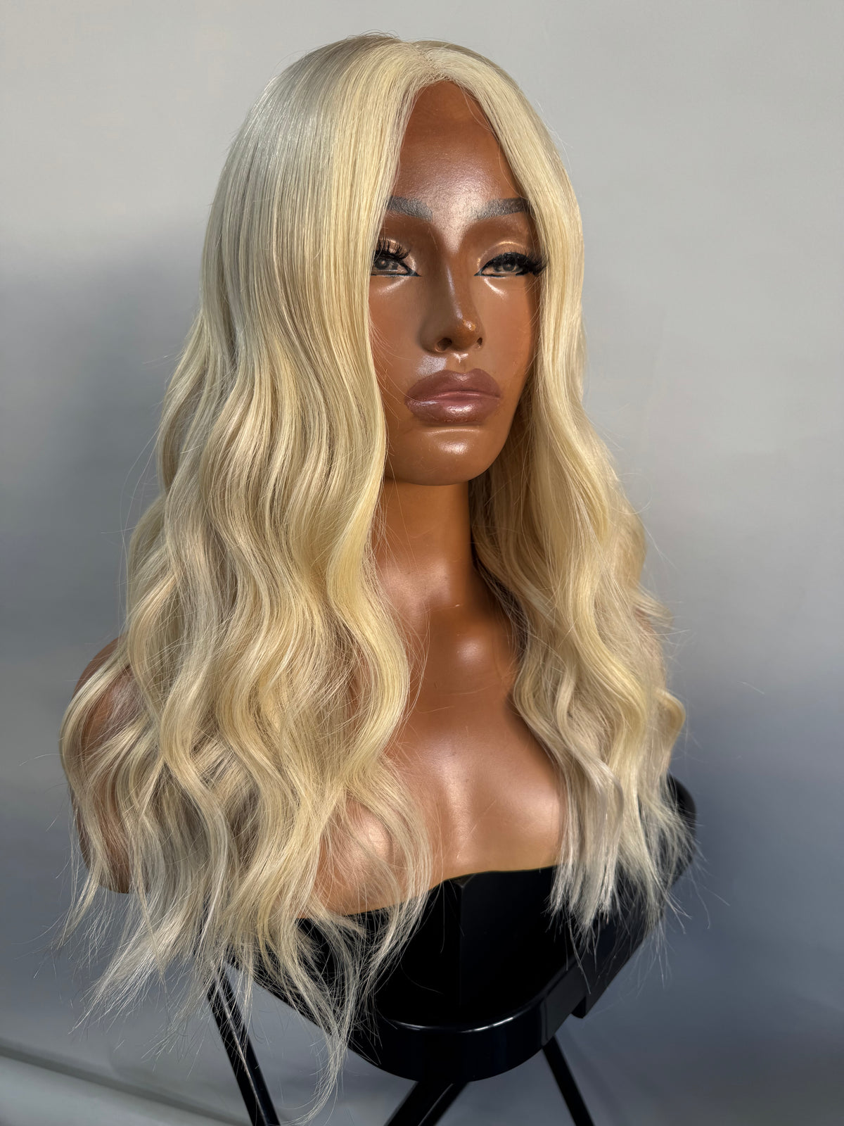 1095 – Natural Looking Human Hair Wigs