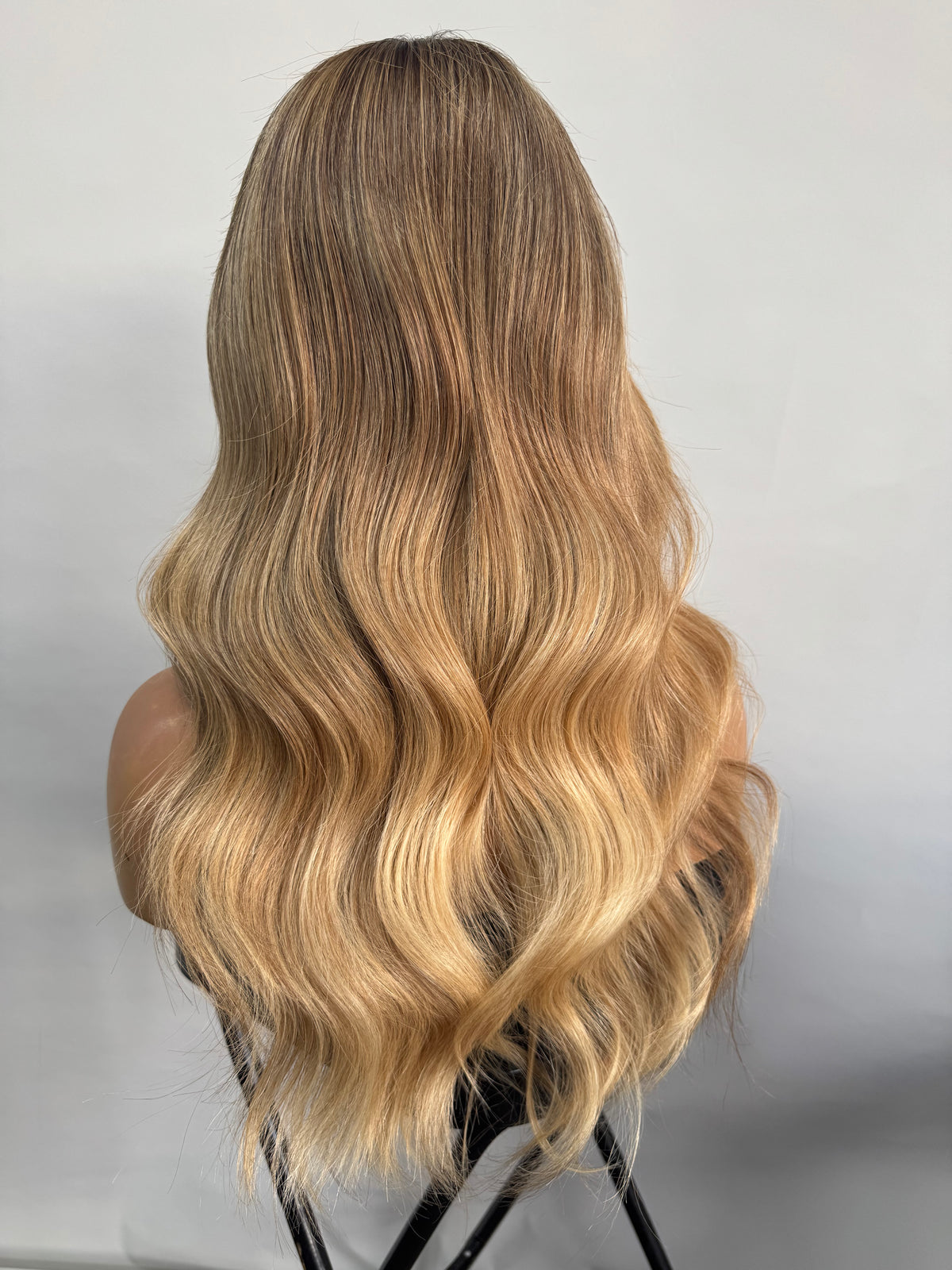 1099 – Natural Looking Human Hair Wigs
