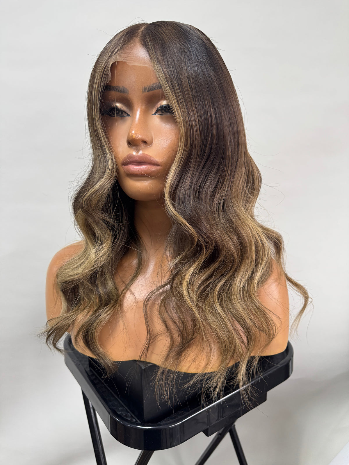 1100 – Natural Looking Human Hair Wigs