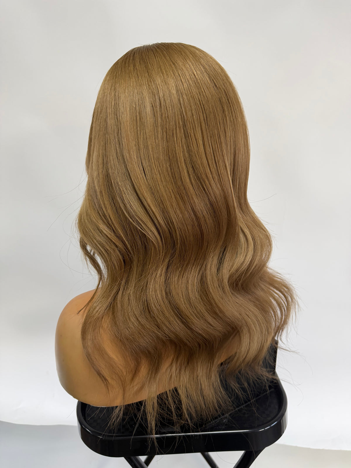 937 – Natural Looking Human Hair Wigs