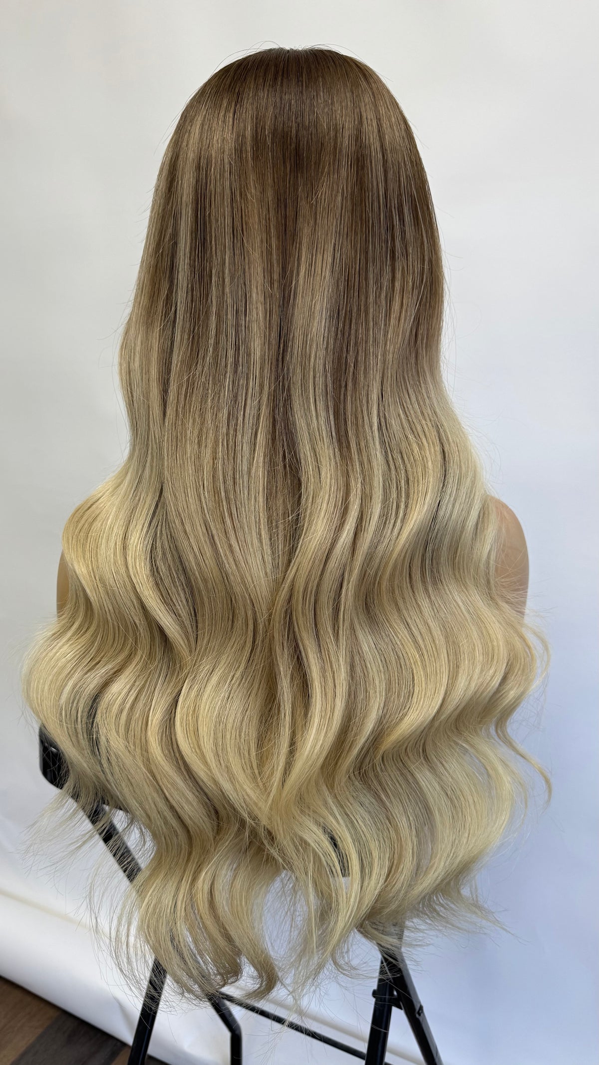 1016 – Natural Looking Human Hair Wigs