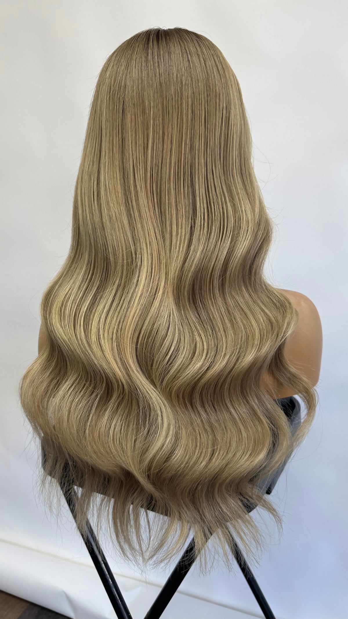 1012 – Natural Looking Human Hair Wigs