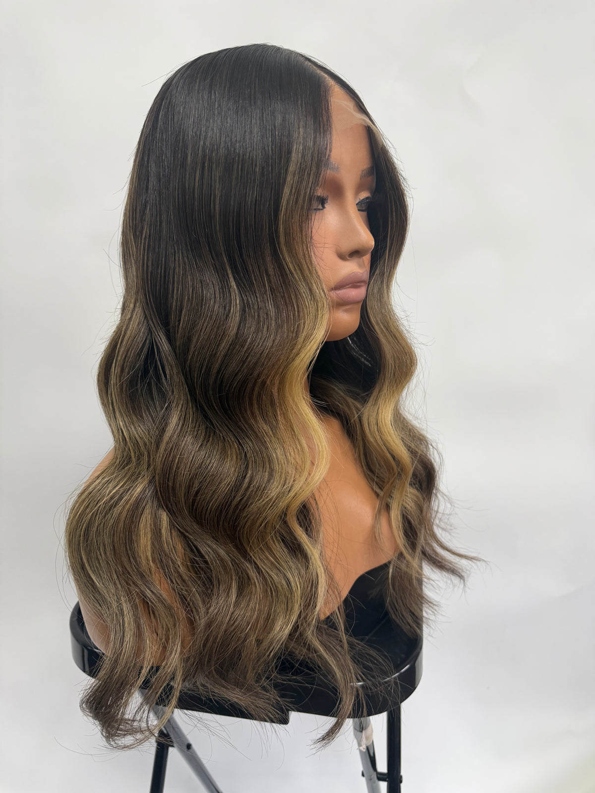 942 – Natural Looking Human Hair Wigs