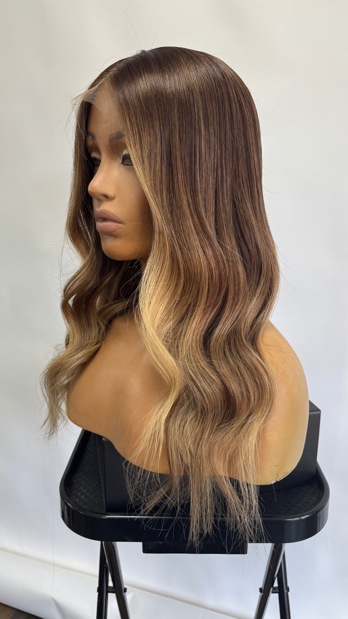 1010 – Natural Looking Human Hair Wigs
