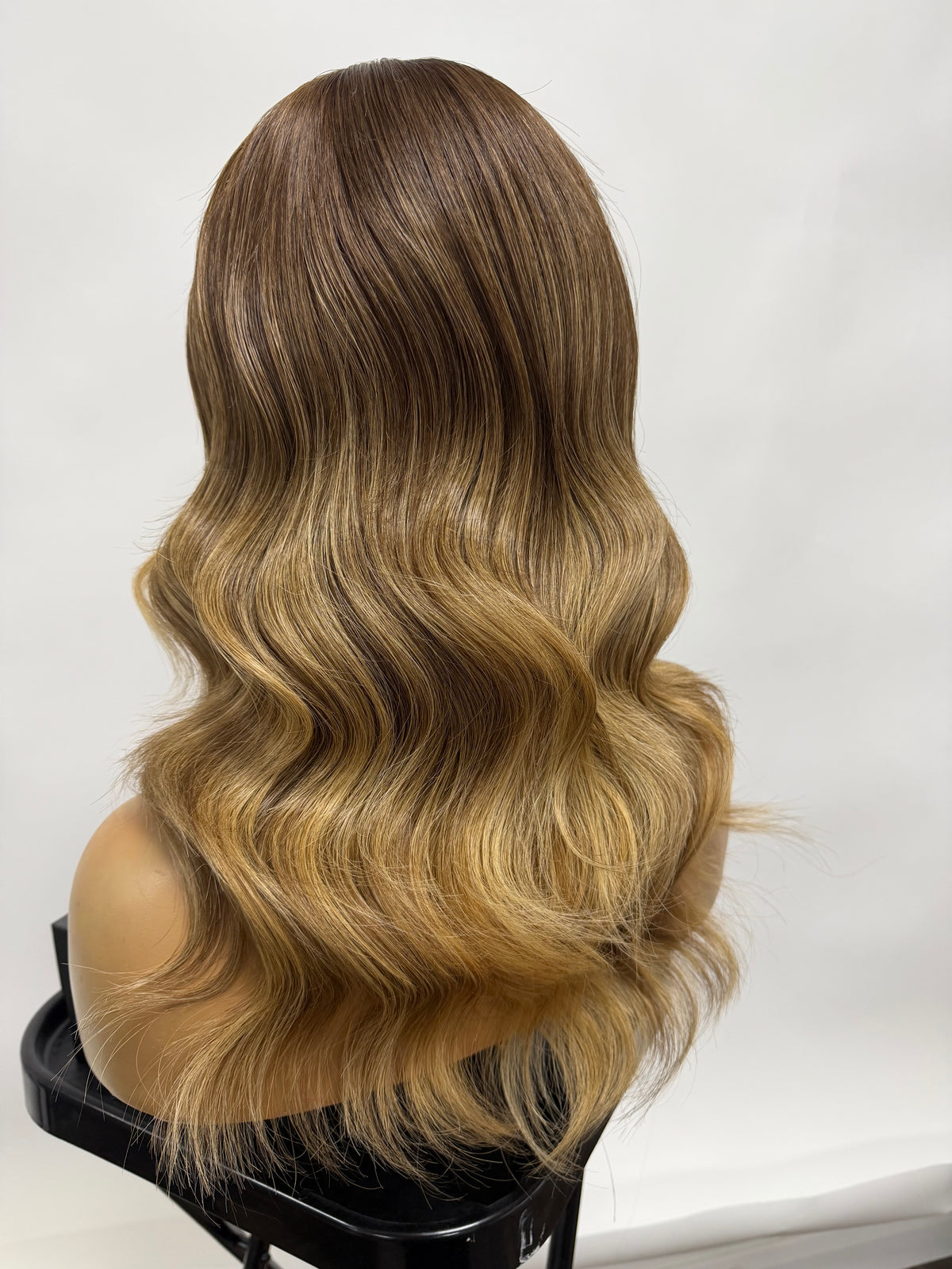 918 – Natural Looking Human Hair Wigs