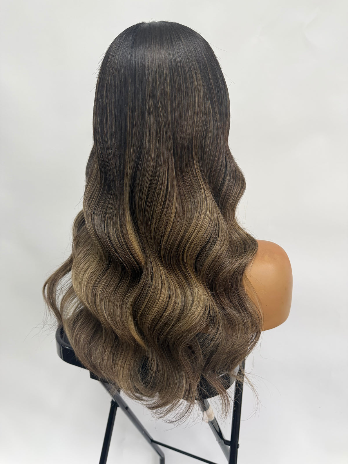 942 – Natural Looking Human Hair Wigs