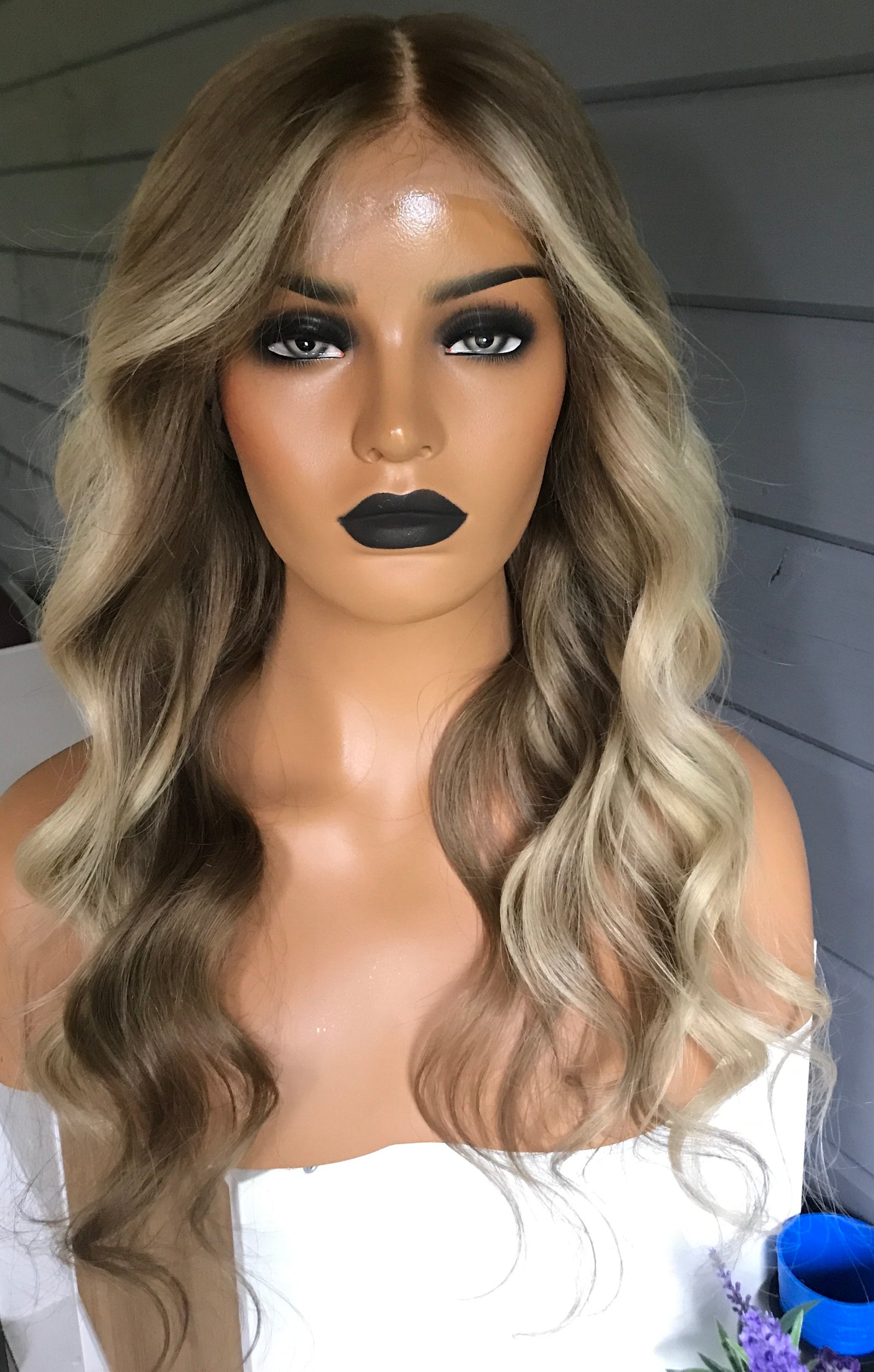 Brooke blonde body wave wig with soft curls - Nuolawigs-UK