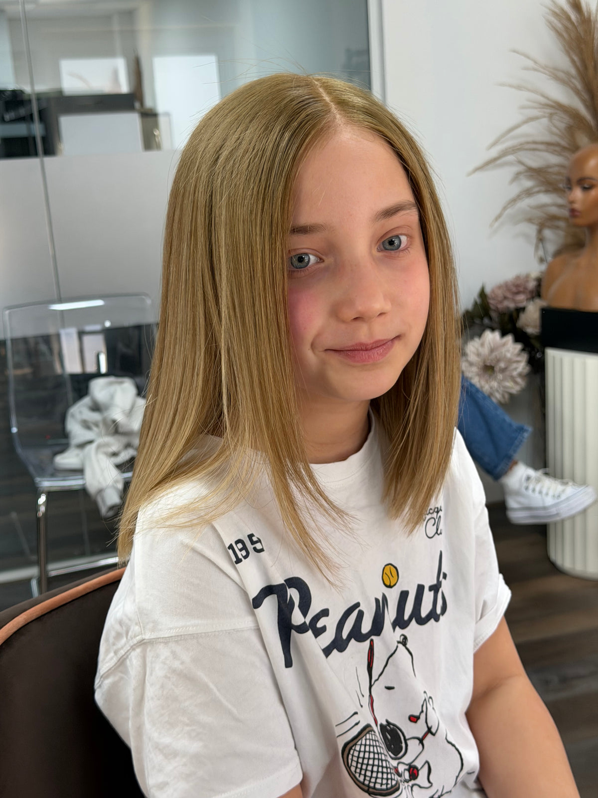 Side view of Daisychildren’s human hair wig
