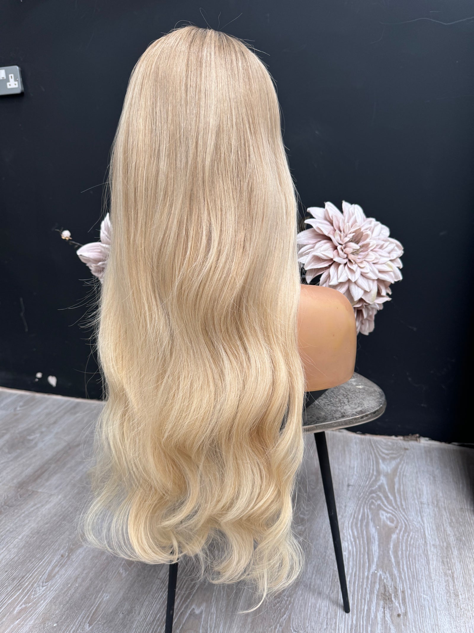 Sale Wig 424 – Natural Looking Human Hair Wig - Nuolawigs