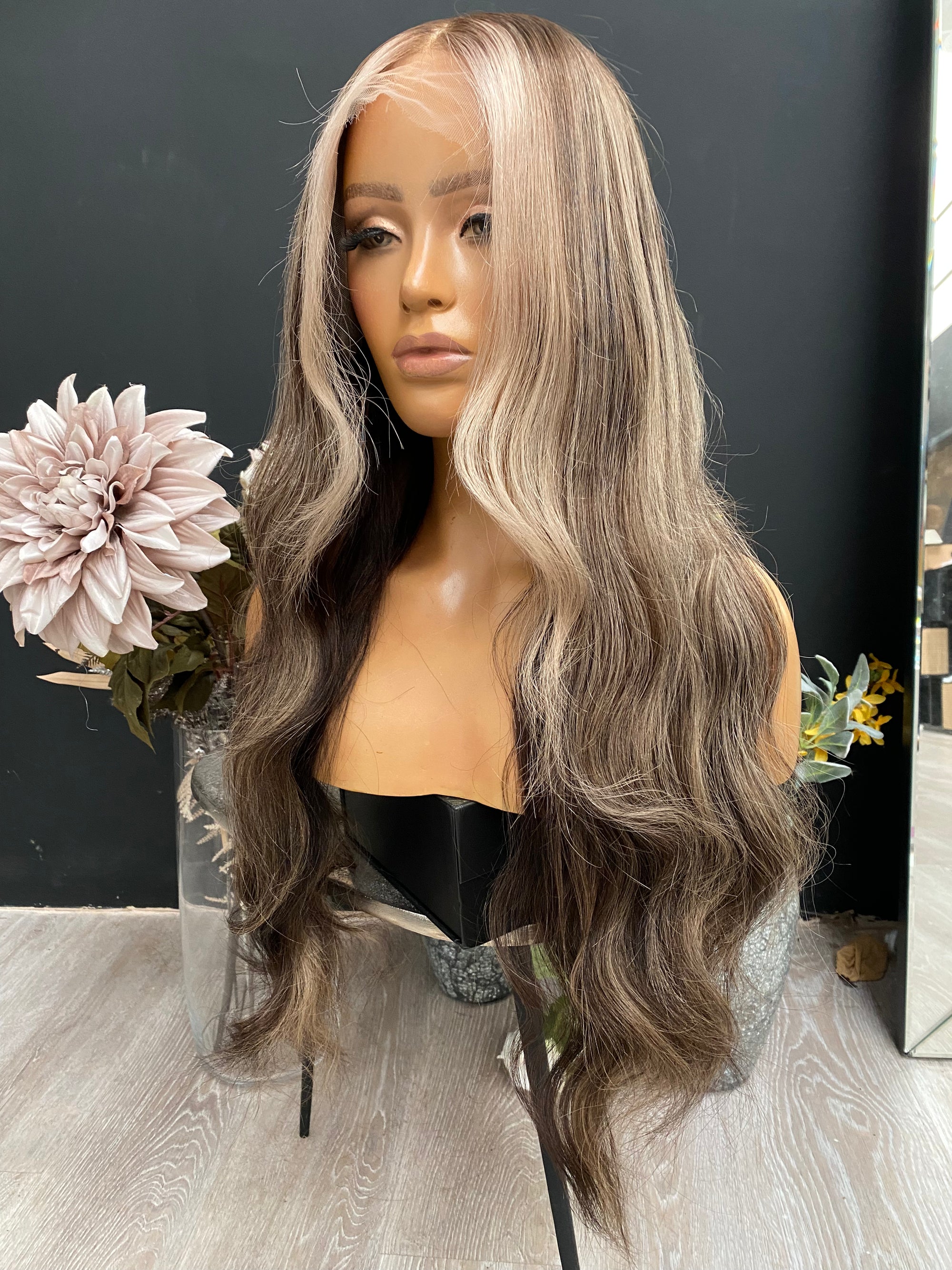 Sale Wig 521 – Natural Looking Human Hair Wig - Nuolawigs