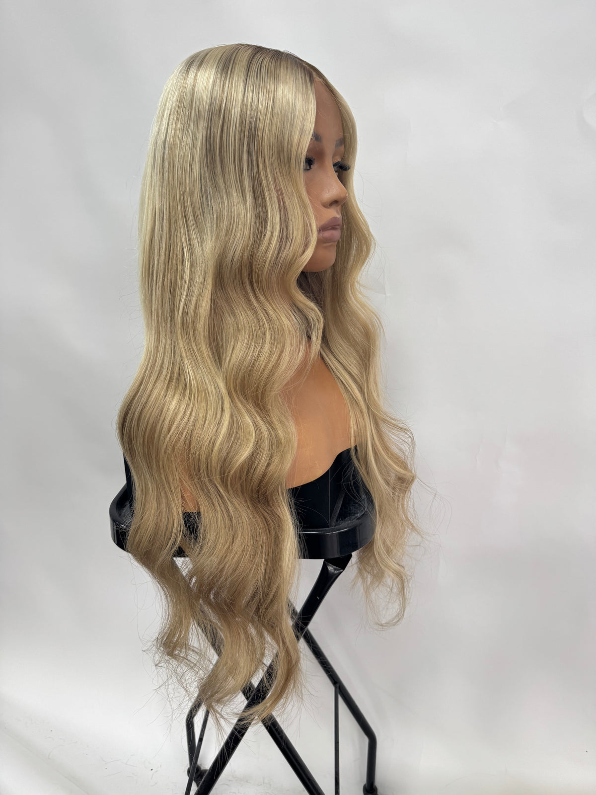 979 – Natural Looking Human Hair Wigs